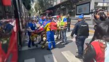 Accidente de metrobús de la Línea 1 deja 12 heridos en avenida Insurgentes