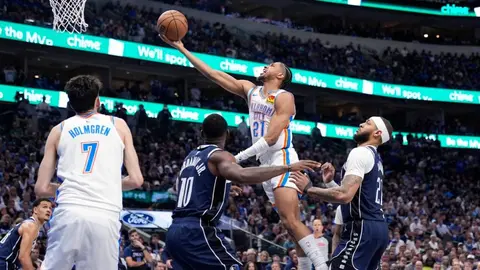Dallas Mavericks doblega al Thunder y pone 1-2 la serie