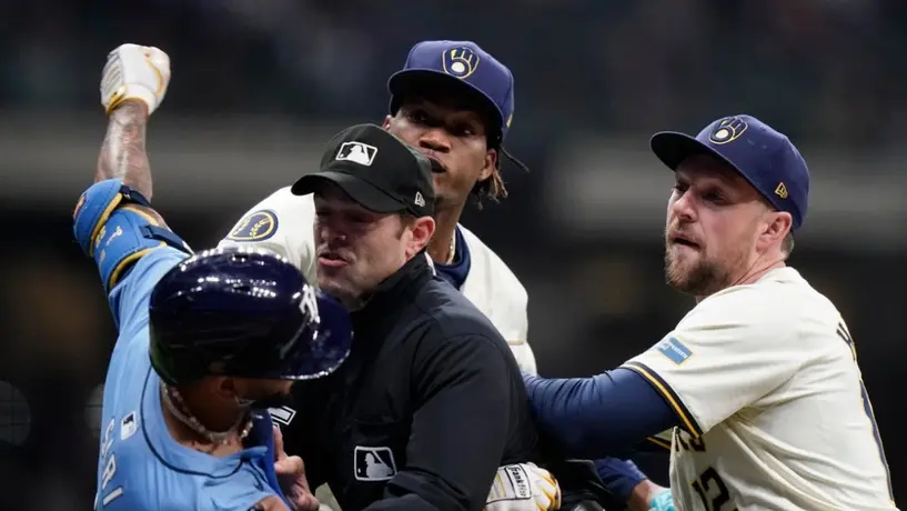 ¡Se prendió el cerro! Milwaukee y Rays protagonizan tremenda bronca en juego de MLB
