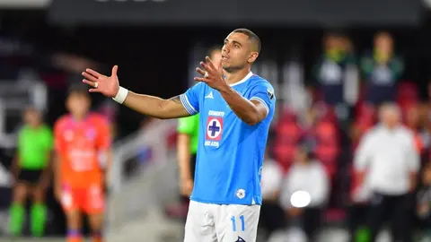 Giakoumakis tras eliminación de Cruz Azul en Leagues Cup: “Queríamos volver con el título”