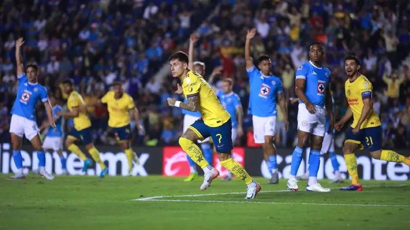 Comisión de árbitros defiende decisión del VAR en gol de América durante el Clásico Joven