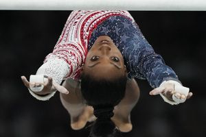 París 2024: Simone Biles lidera equipo de gimnasia artística para obtener la medalla de oro