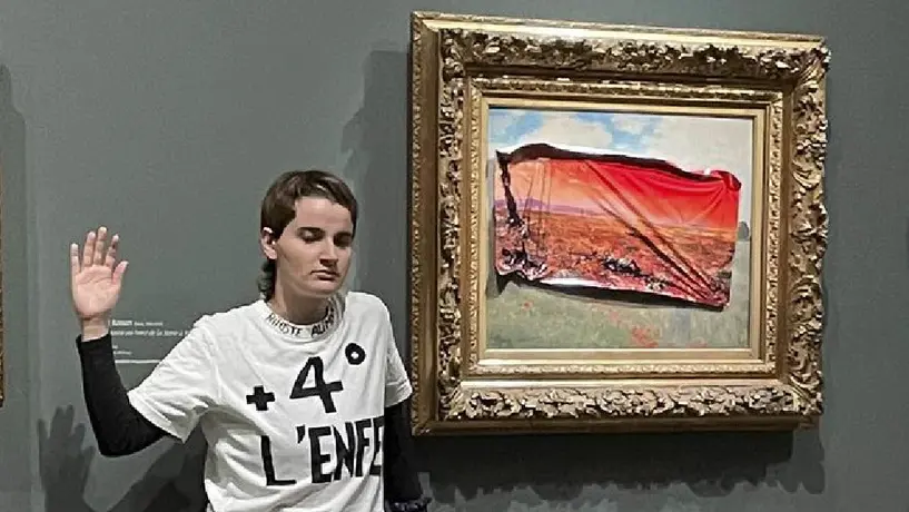VIDEO: Activista vandaliza cuadro de Monet en museo de París