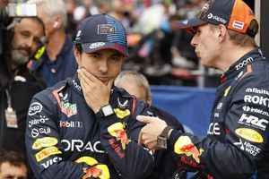 El futuro de Checo Pérez en Red Bull se define este lunes, de acuerdo con reportes