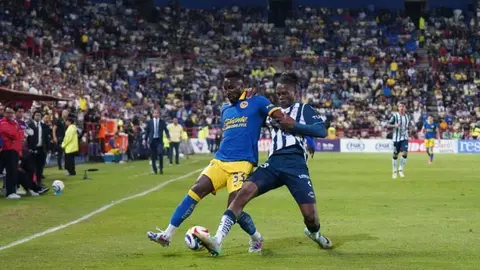 Julián Quiñones le recordó a la afición de Pachuca el título que les ganó con Atlas