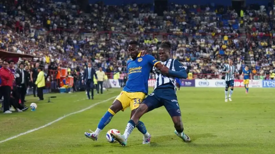 Julián Quiñones le recordó a la afición de Pachuca el título que les ganó con Atlas
