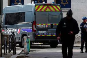 Reportan ataques a sinagogas e iglesias en Daguestán, Rusia. Al menos 6 policías muertos y un sacerdote