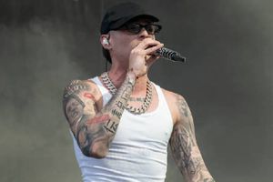 VIDEO: Peso Pluma se sincera sobre “lo peor” de ser famoso