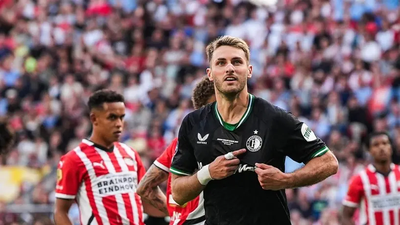 ¿A la Premier? Nottingham Forest está interesado en fichar a Santiago Giménez