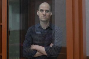 Rusia sentencia a reportero estadounidense a 16 años de cárcel ¿Pues qué hizo?