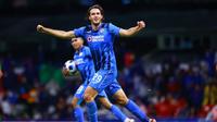 ¡Regresa a casa! Santiago Giménez confirmó que estará con Cruz Azul
