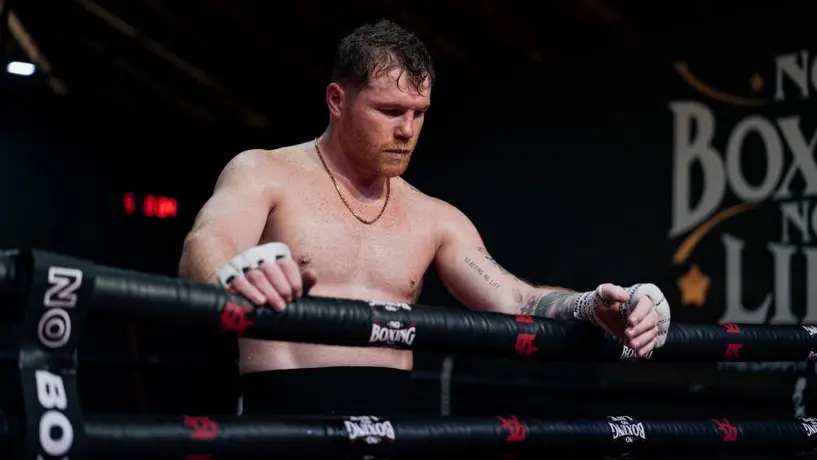 Usuarios en redes señalan mal trato de ‘Canelo’ Álvarez con aficionados mexicanos