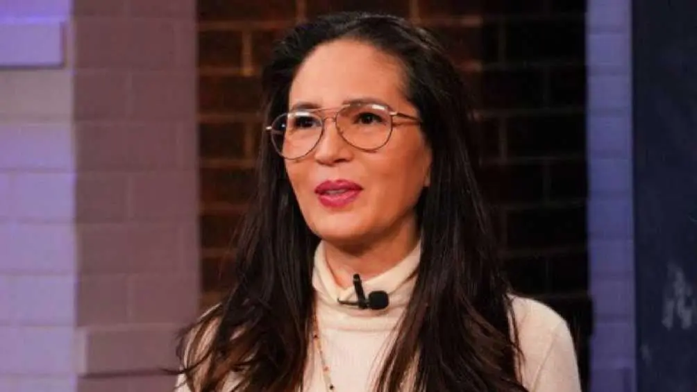 Yolanda Andrade preocupó a sus seguidores tras publicar videos en los que aparece recibiendo atención médica. / Redes