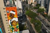 Mural en Sao Paulo muestra a Jalen Hurts y Jordan Love