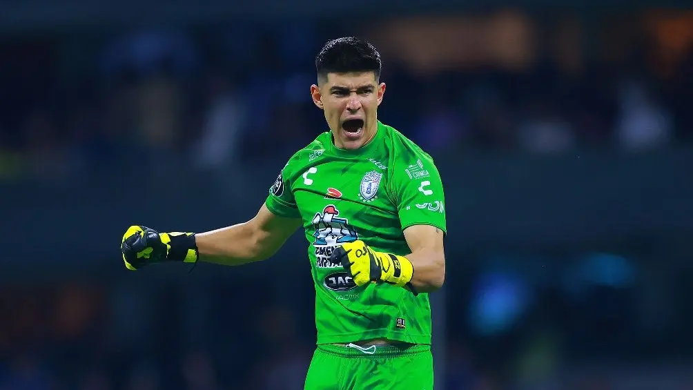 Carlos Moreno festeja un gol de los Tuzos | IMAGO7