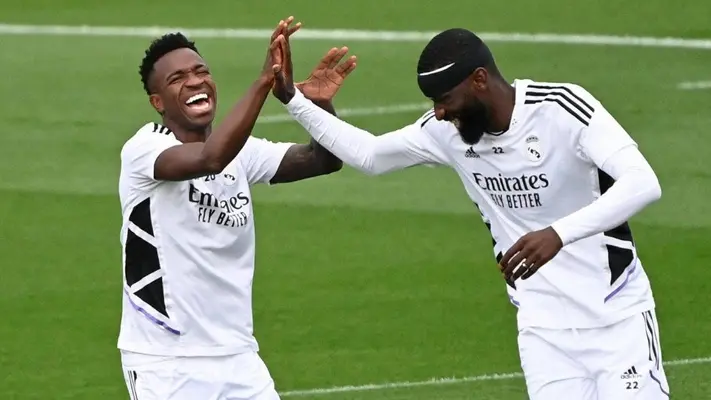 Condenan a ocho meses de cárcel a aficionado por insultos racistas contra Vinicius y Rüdiger