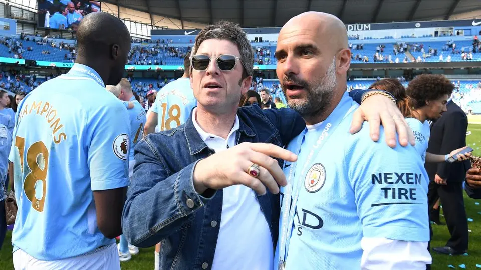 Oasis y como el mundo el futbol pidió su regreso durante 15 años
