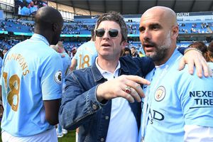 Oasis y como el mundo el futbol pidió su regreso durante 15 años