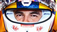 Piloto de Fórmula E arremete contra Checo Pérez: "Sigue en Red Bull por el dinero"
