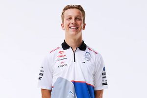 Helmut Marko afirma que Liam Lawson tendrá un asiento de F1 en el equipo en 2025