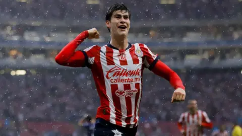 Chivas: 'Hormiga' González de los canteranos con mejores números luego del debut con el Rebaño