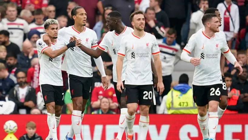Liverpool golea al Manchester United de visita en Old Trafford antes del parón de Fecha FIFA