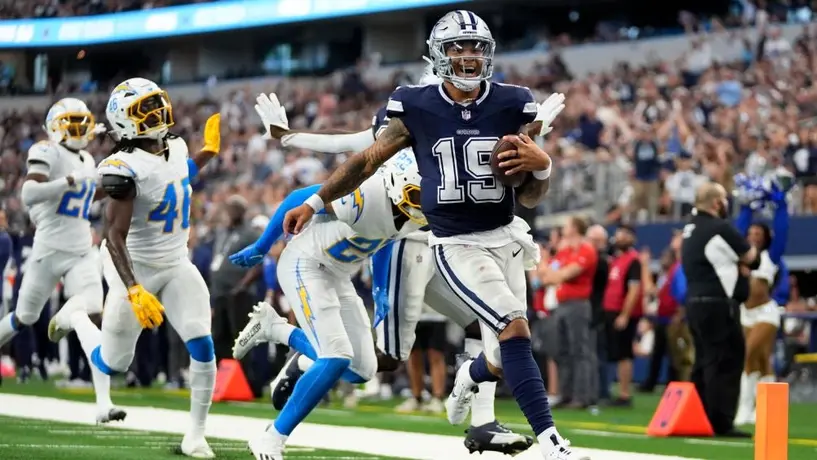 ¿Le roba el puesto a Dak Prescott? Trey Lance se luce con touchdown en la pretemporada de los Cowboys