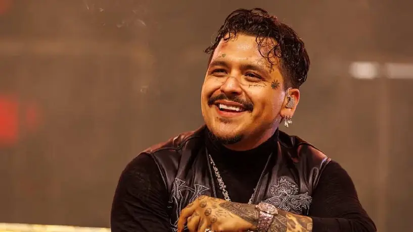 ¿Quién es la nueva novia de Christian Nodal? Dicen que se parece a Belinda