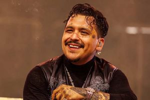 ¿Quién es la nueva novia de Christian Nodal? Dicen que se parece a Belinda