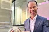 Zague festeja cumpleaños en el medio tiempo de la Final de Ida entre Cruz Azul y América