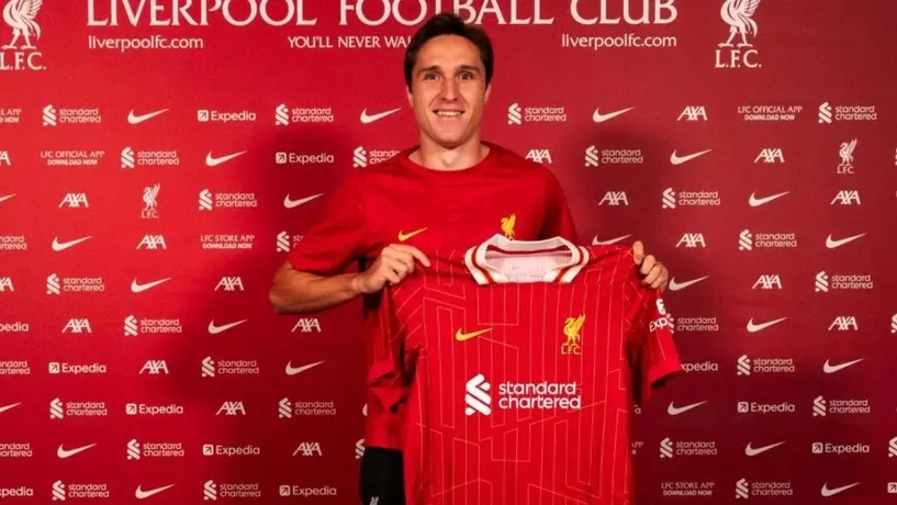 ¡Oficial! Federico Chiesa es presentado como nuevo refuerzo del Liverpool