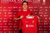 ¡Oficial! Federico Chiesa es presentado como nuevo refuerzo del Liverpool