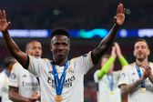 Vinicius Jr. pide renovación a Florentino Pérez tras ganar la Champions con el Madrid