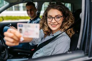 Licencia de conducir gratis y permanente: ¿Dónde tramitarla en septiembre?