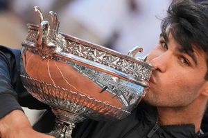 ¡El heredero! Carlos Alcaraz se corona en Roland Garros tras remontar ante Alexander Zverev