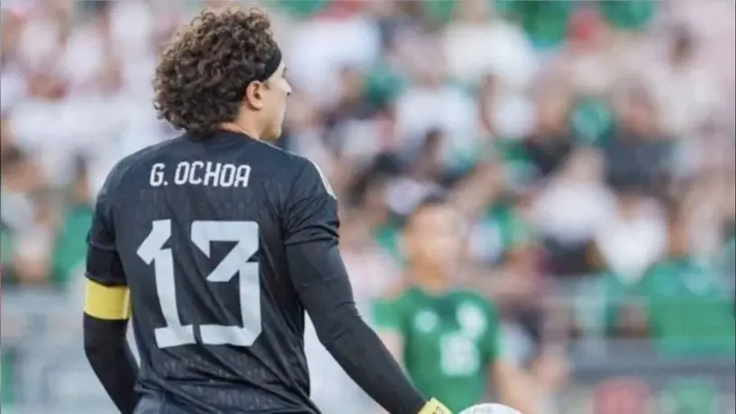 Memo Ochoa y Jorge Campos en el Top de los mejores arqueros de José Luis Chilavert