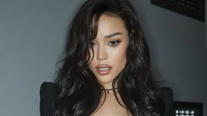 Concierto de Danna Paola en Ecuador sorprende al lucir prácticamnete vacío