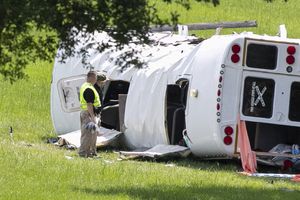 Conductor que provocó la muerte de 8 mexicanos iba drogado, reporta la policía de EU