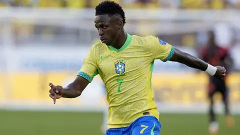 ¡Robo a la Scratch du Oro! Revelan audios de VAR y admiten error en el Brasil vs Colombia