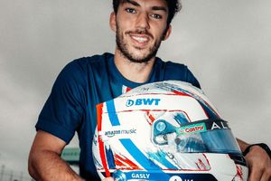 ¡Parisino! Pierre Gasly utilizará casco con diseño del PSG en el Gran Premio de Gran Bretaña