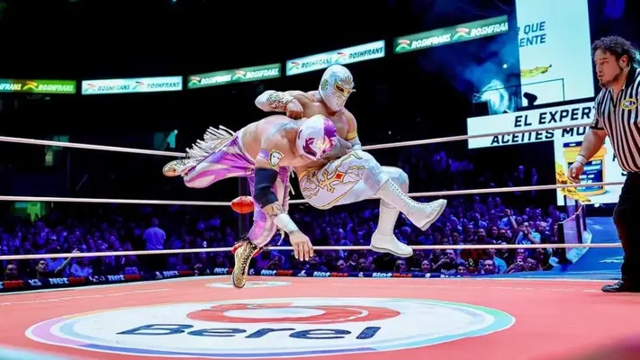Místico reta a Magnus a una lucha de máscaras para el 91 aniversario del CMLL