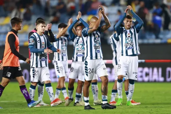 Preparador físico de Pachuca se queja de calendario apretado: "No tenemos la culpa"
