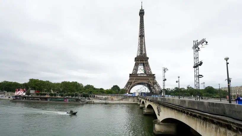 París 2024: La mala calidad del agua del río Sena cancela entrenamientos