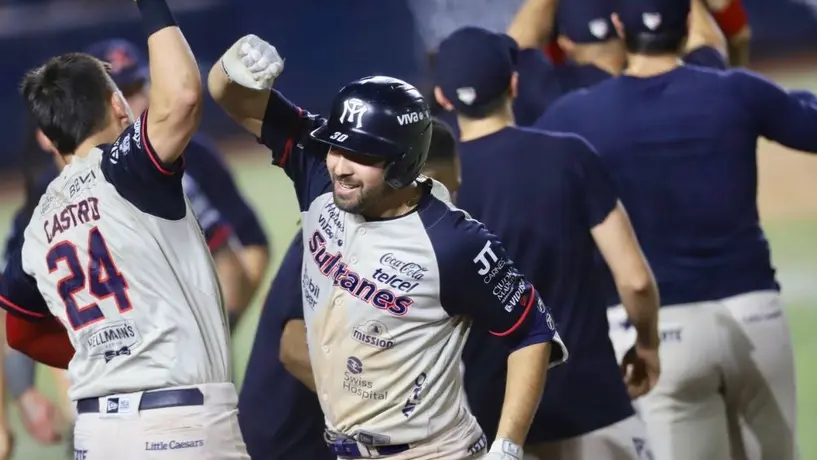 Sultanes de Monterrey remontan en el séptimo, vencen a los Acereros y llegan a la Final de Zona Norte