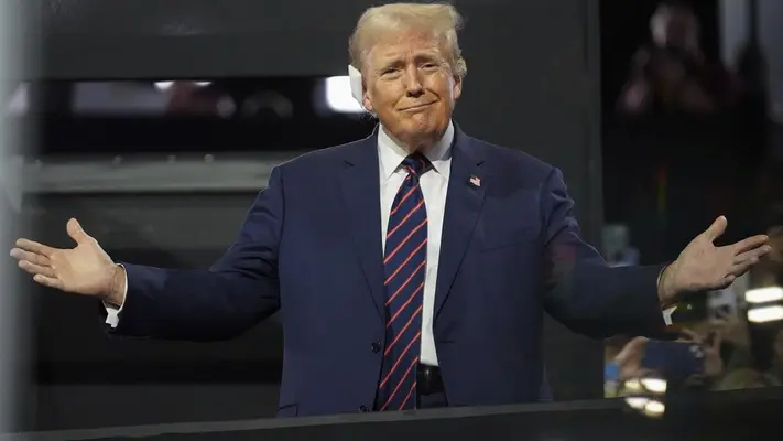 Donald Trump se niega a entregar reporte médico sobre los daños en su oreja