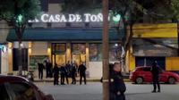 Reportan balacera en sucursal de La Casa de Toño en la CDMX; una persona fallece