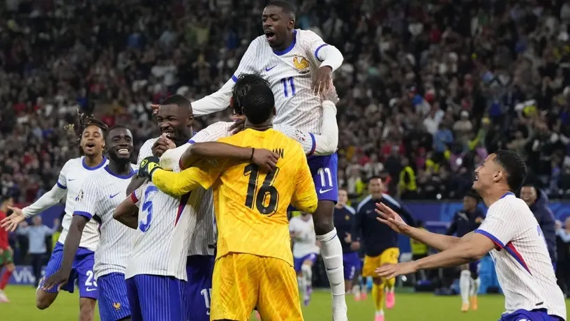 Francia vence a Portugal en tanda de penales para avanzar a Semifinales