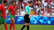 París 2024: Árbitro de la Semifinal entre Marruecos y España fue sustituido tras lesionarse
