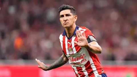 "Las Chivas son cosa seria, están jugando un carro": Alejandro Gómez en RÉCORD+