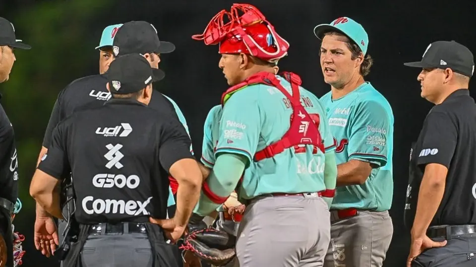 Trevor Bauer se 'burla' de Bravos de León tras la polémica revisión: "Un placer hacer negocios contigo"